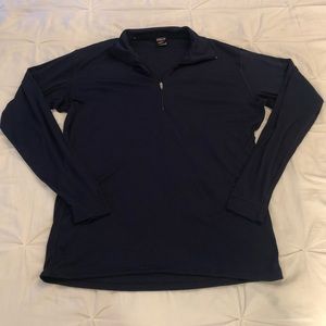 Patagonia women’s lightweight zip top